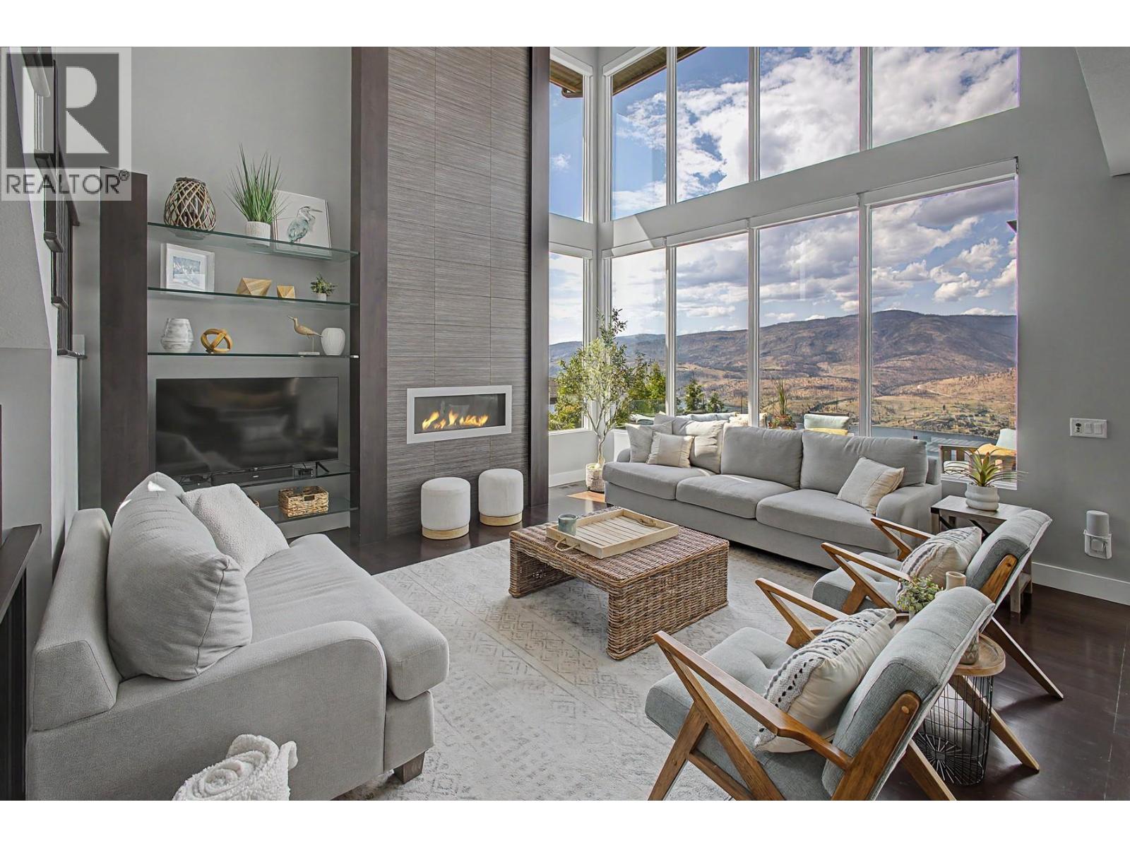 126 Sky Court, Kelowna - Image 1