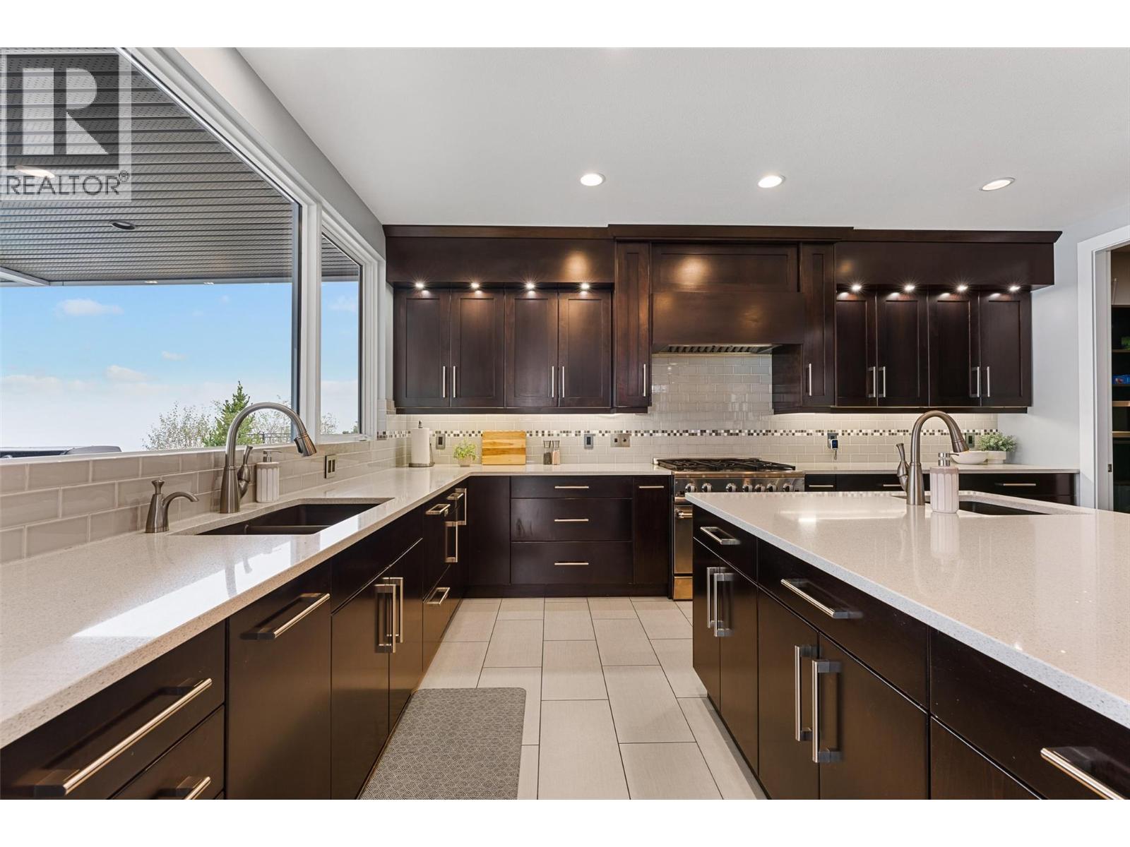 126 Sky Court, Kelowna - Image 1