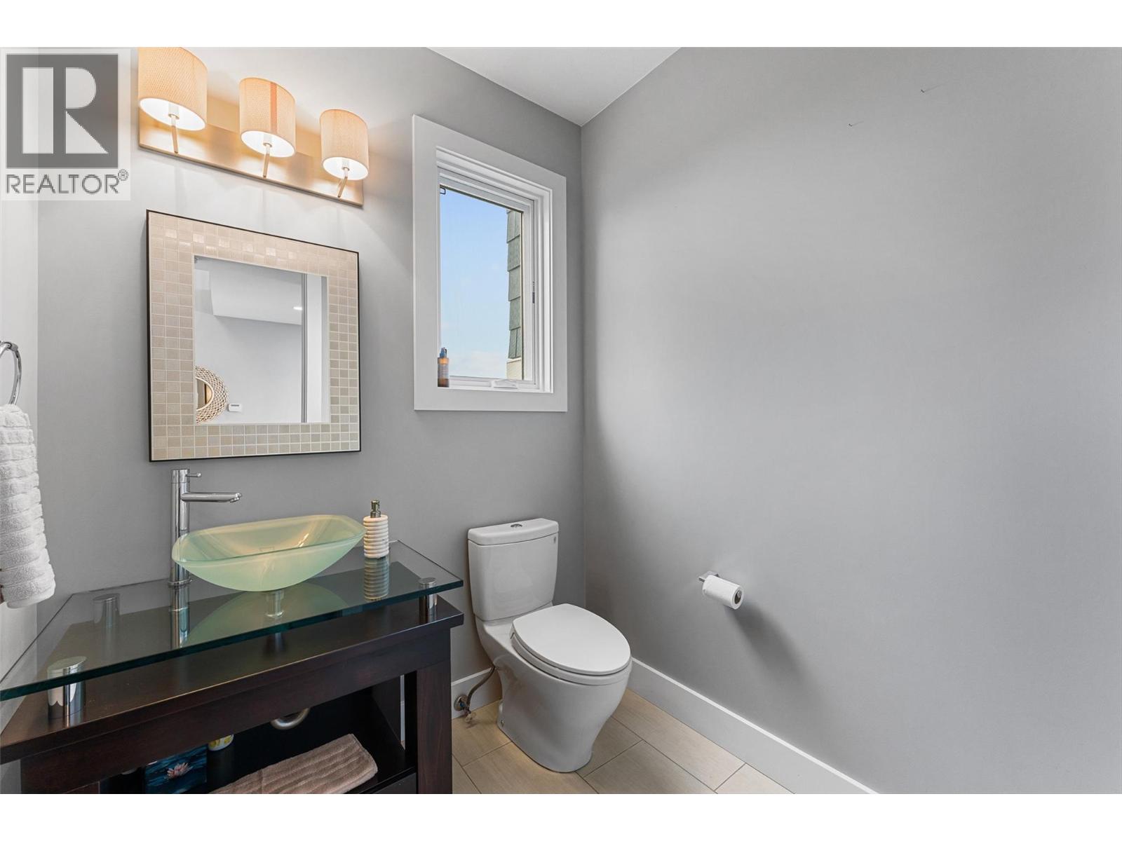 126 Sky Court, Kelowna - Image 1