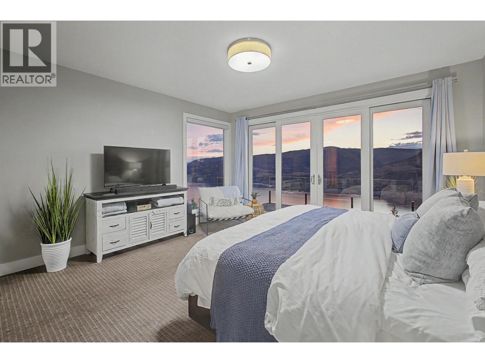 126 Sky Court, Kelowna - Image 1