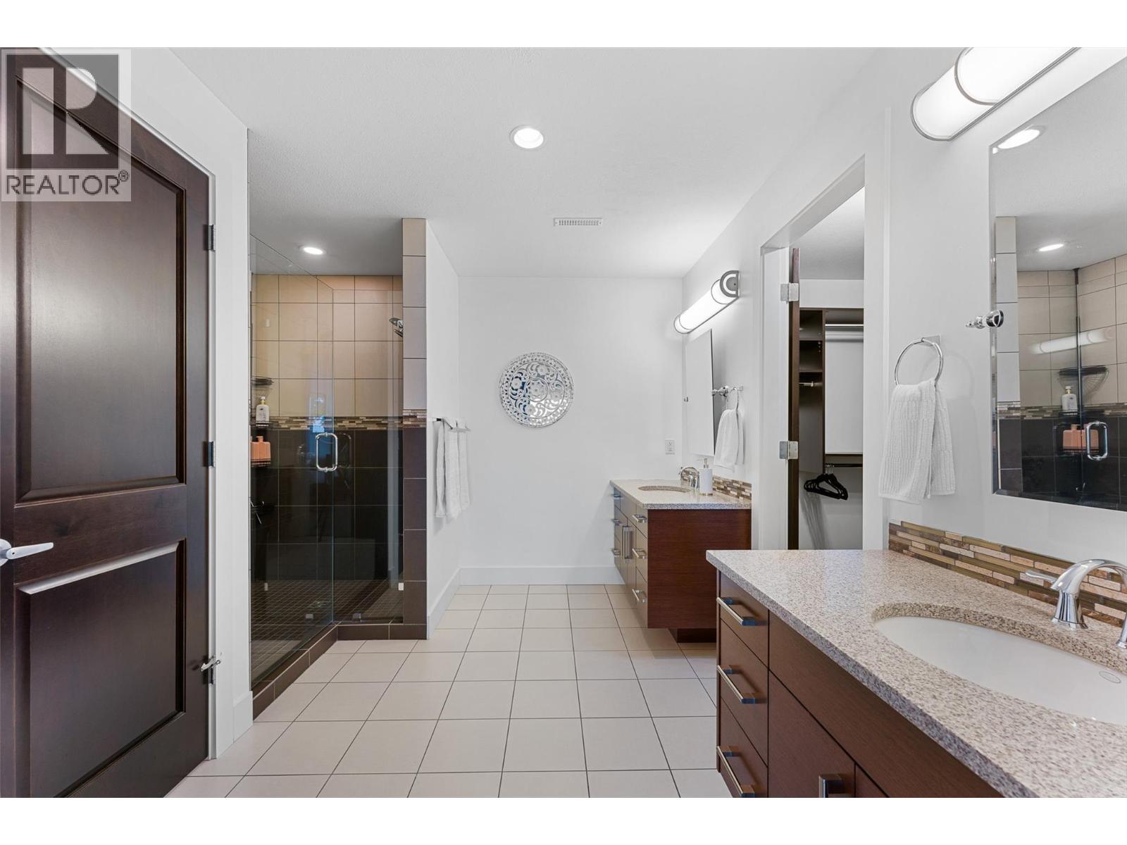 126 Sky Court, Kelowna - Image 1