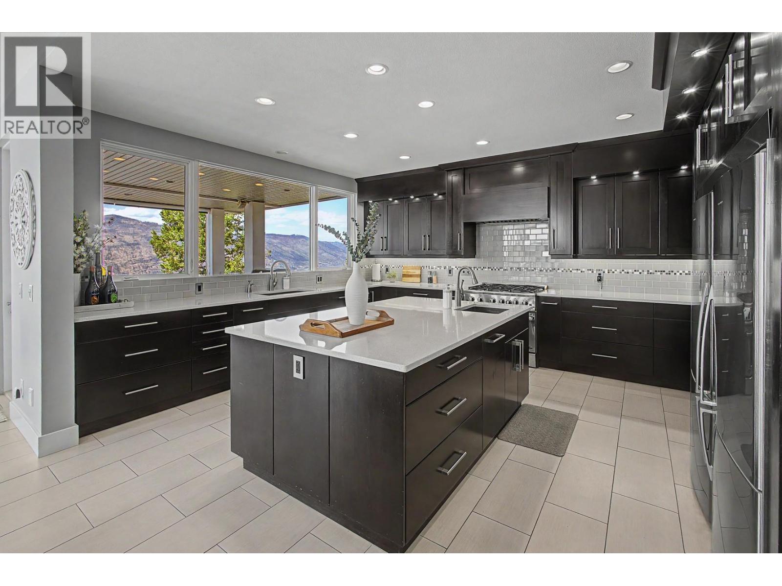 126 Sky Court, Kelowna - Image 1
