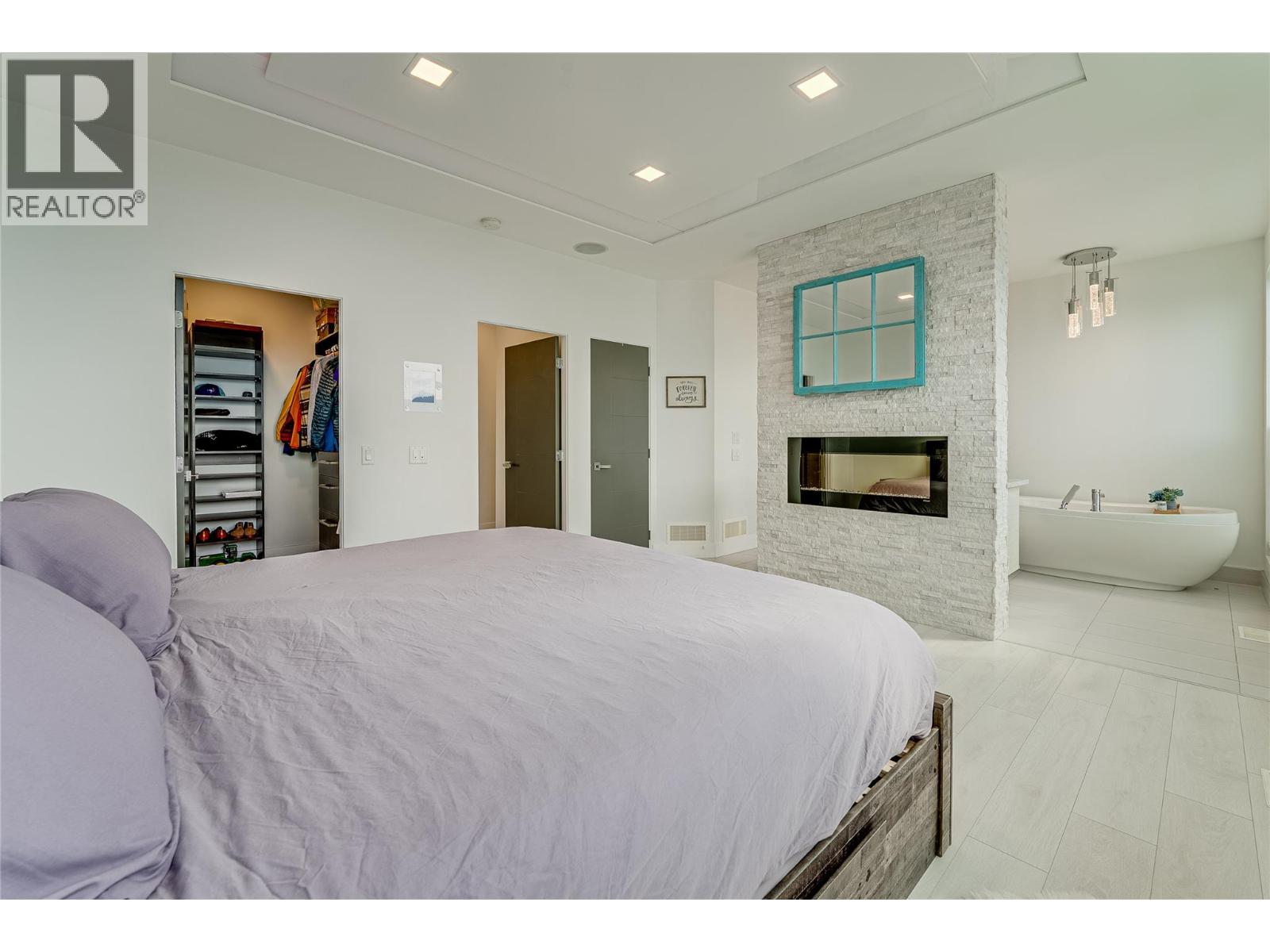 7180 Apex Drive - 27