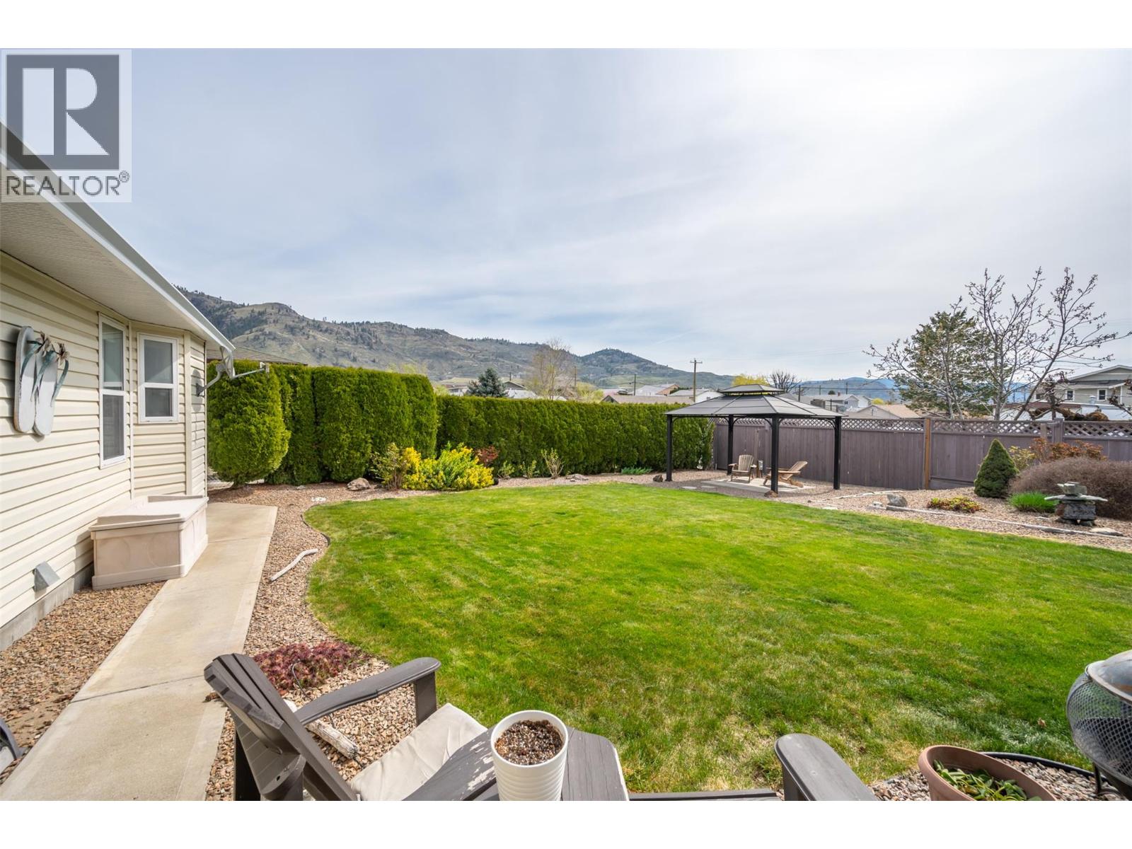 3 Spruce Court - 37