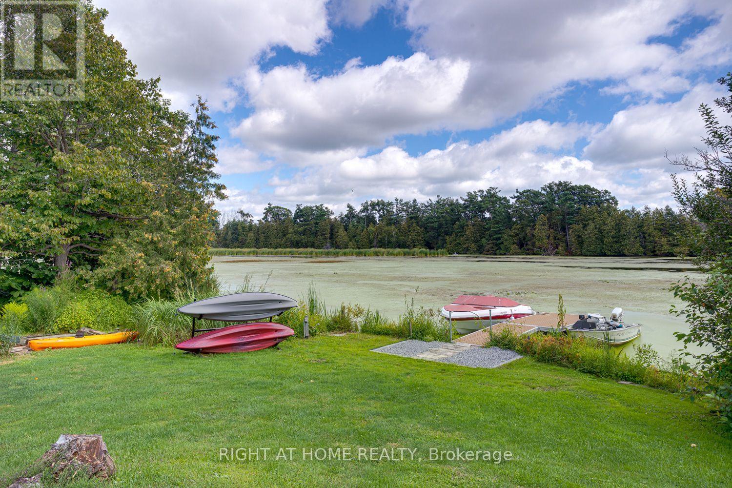 63 ROBINGLADE AVENUE - Image 37