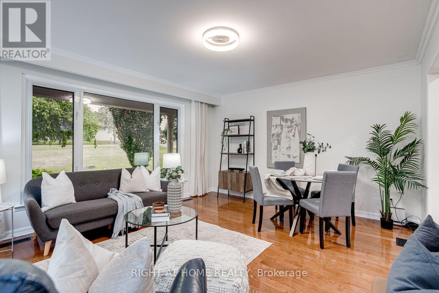 63 ROBINGLADE AVENUE - 6