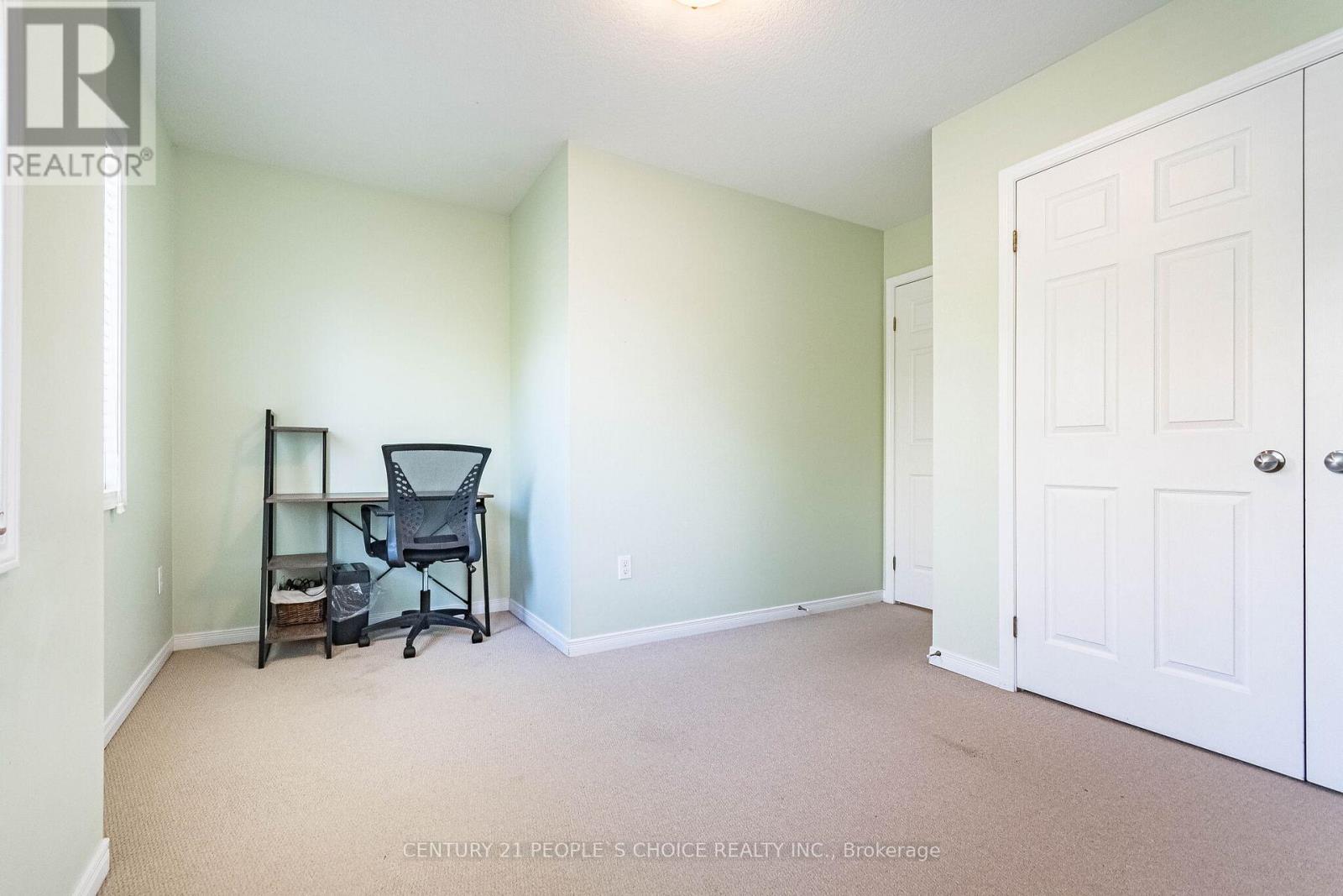 #9 35 MOUNTFORD DRIVE - Image 35