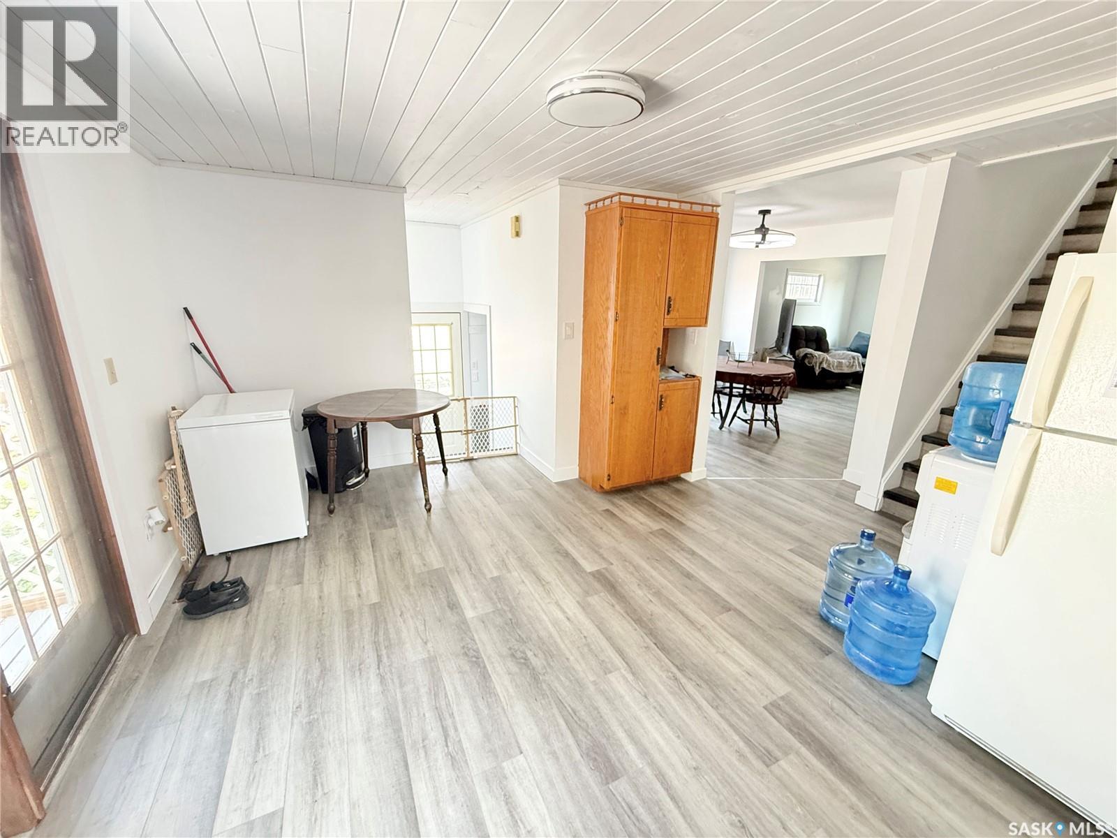 325 3rd AVENUE S - 12