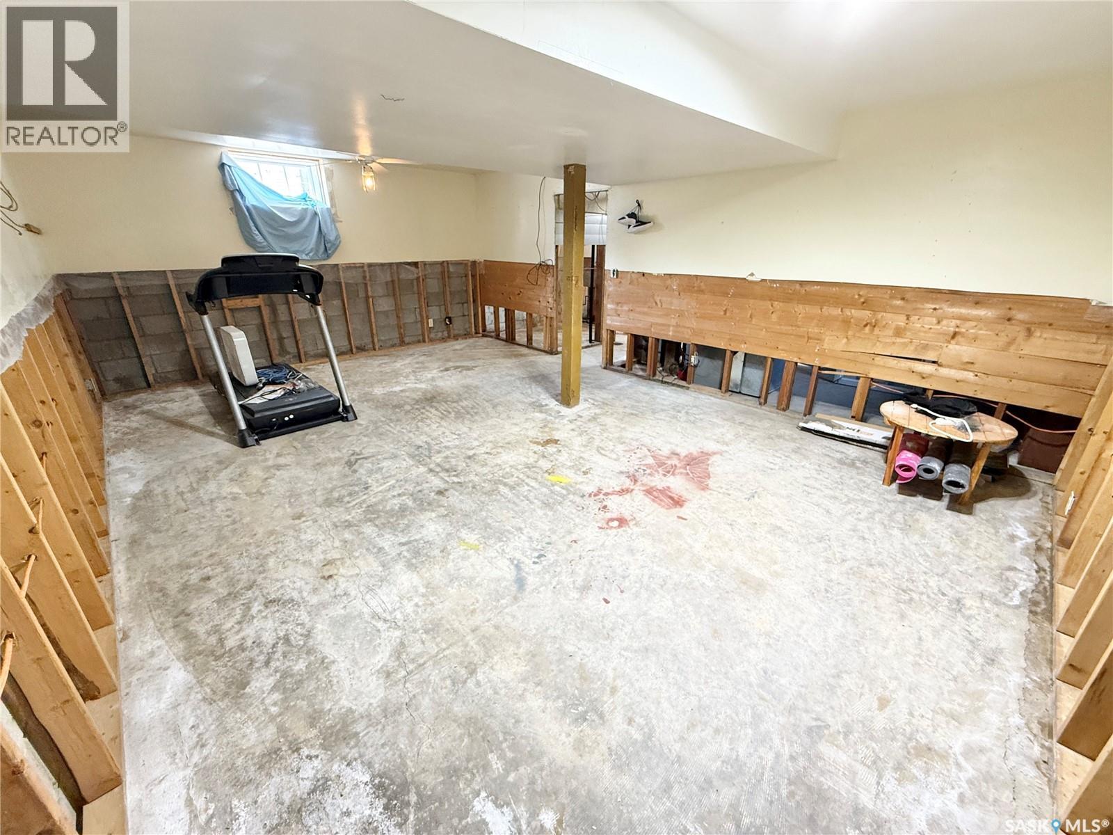 325 3rd AVENUE S - Image 19