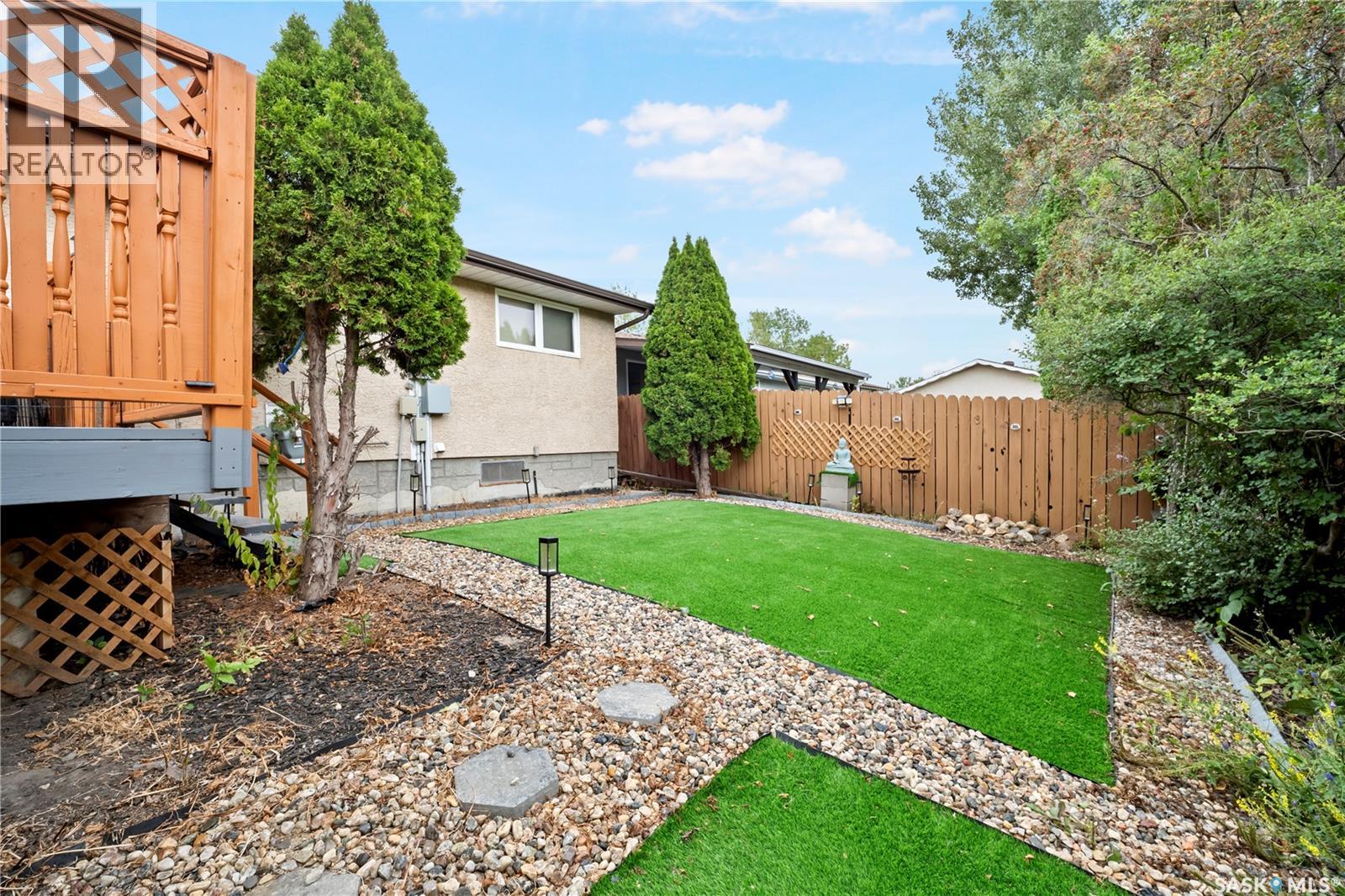 146 Alport CRESCENT - 18