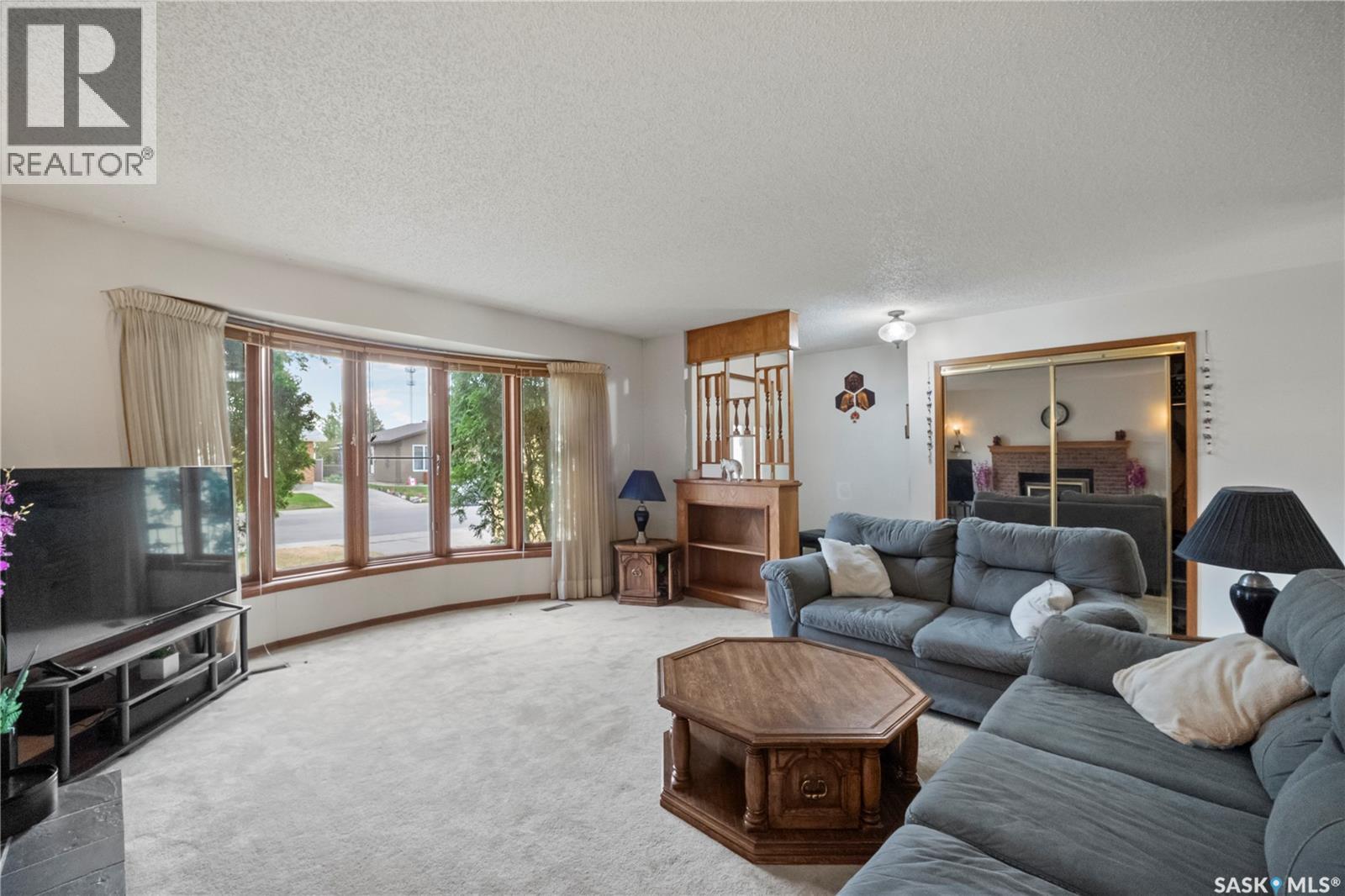 146 Alport CRESCENT - 6