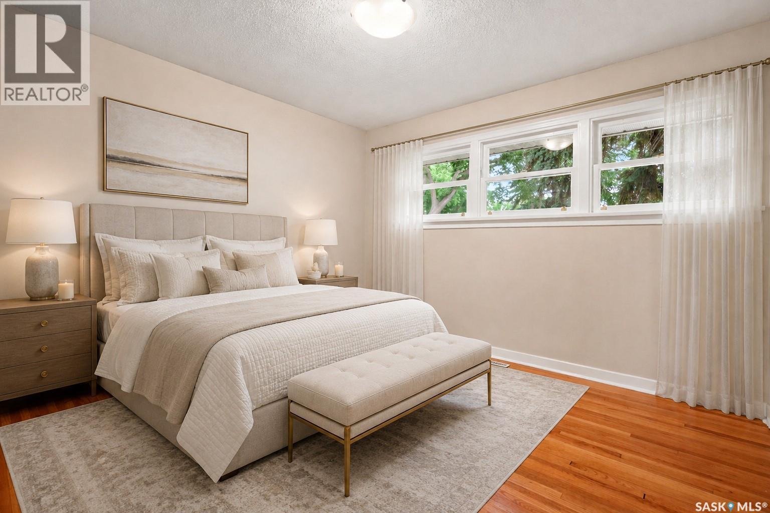 2928 QUEEN STREET - 14
