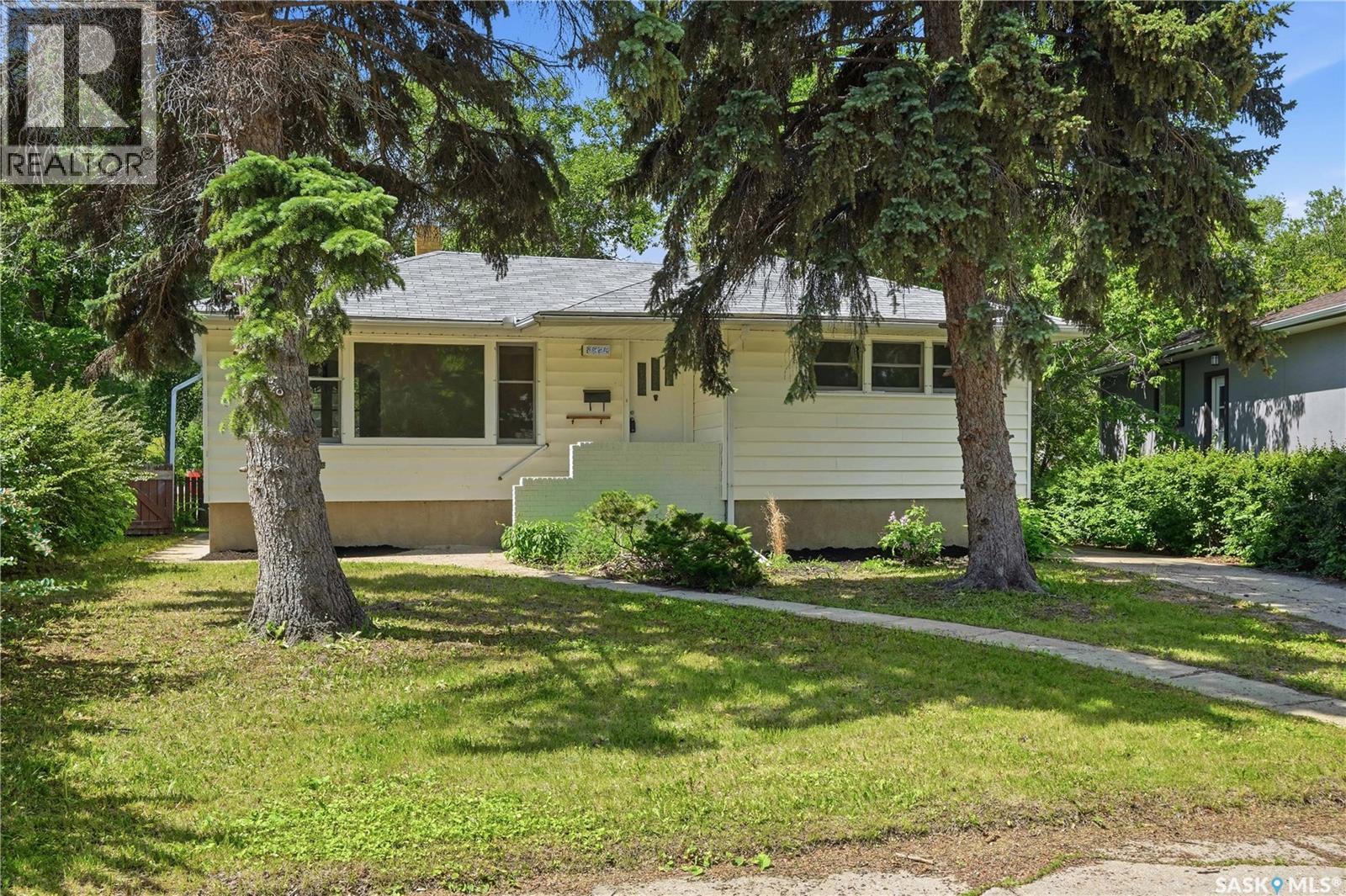 2928 QUEEN STREET - 35