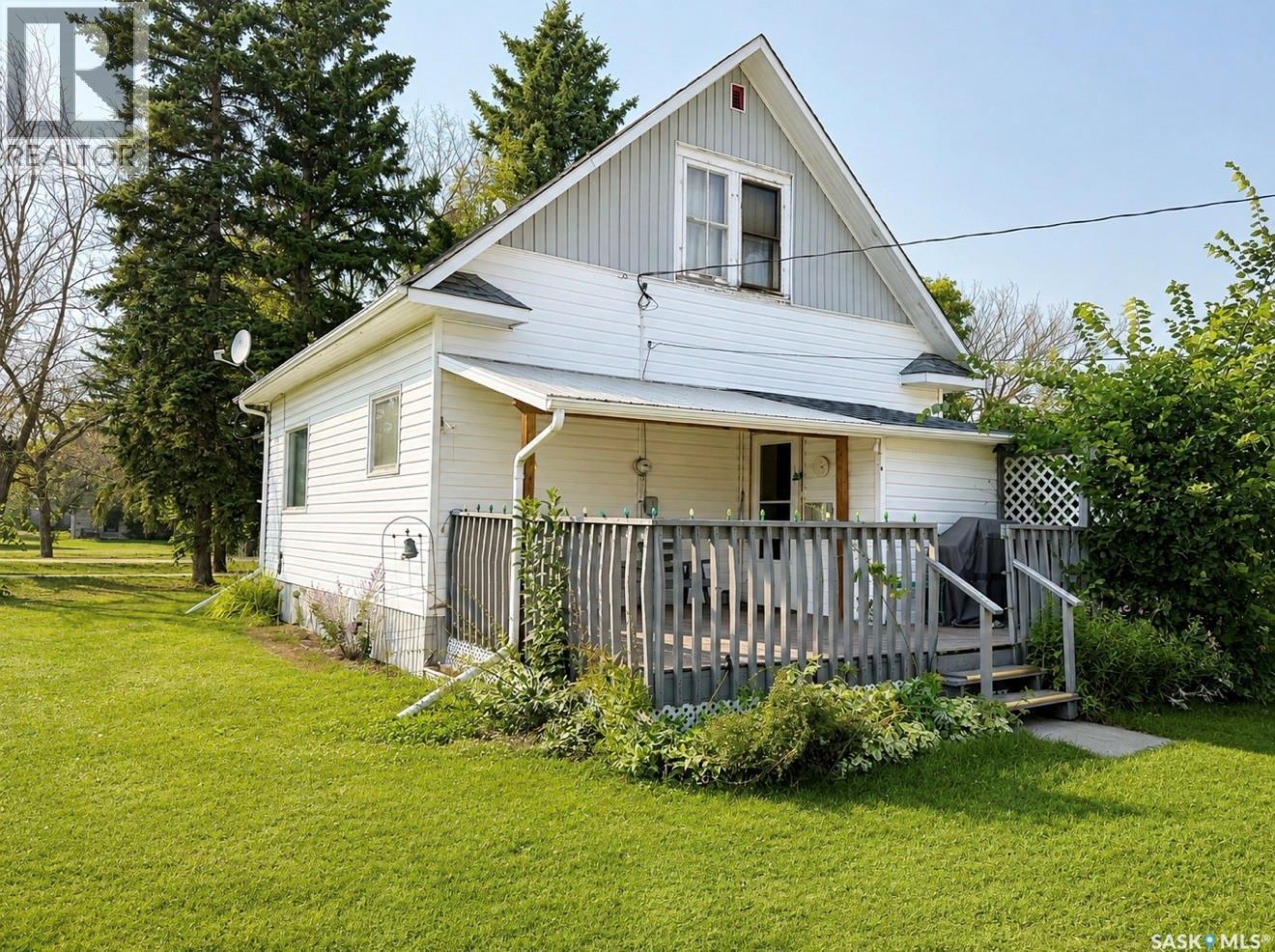 305 Bounty STREET - Image 3