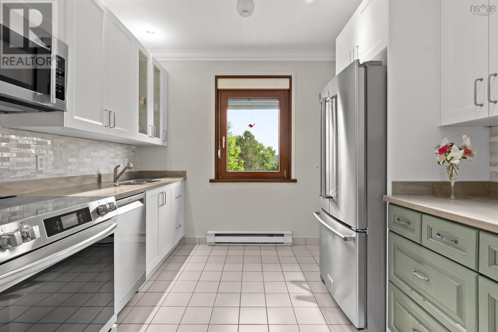Property 24 of 47 of 25 Eastwind Drive