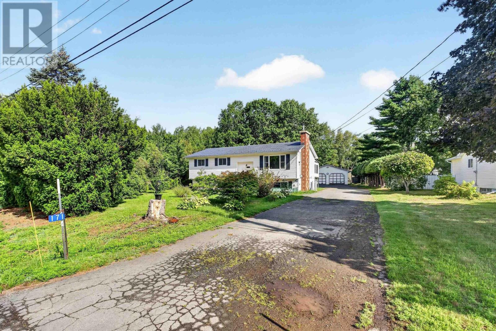 Property 2 of 41 of 171 Saxon Street