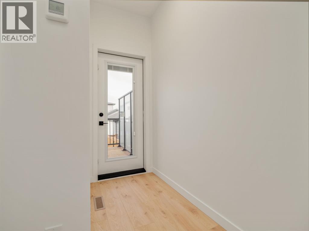 2916 47 Street S - Image 11