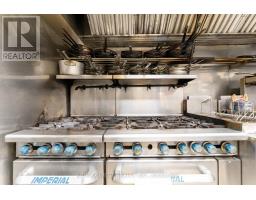 3991 Major Mackenzie Drive, Vaughan, ON L4H4G1 Photo 12