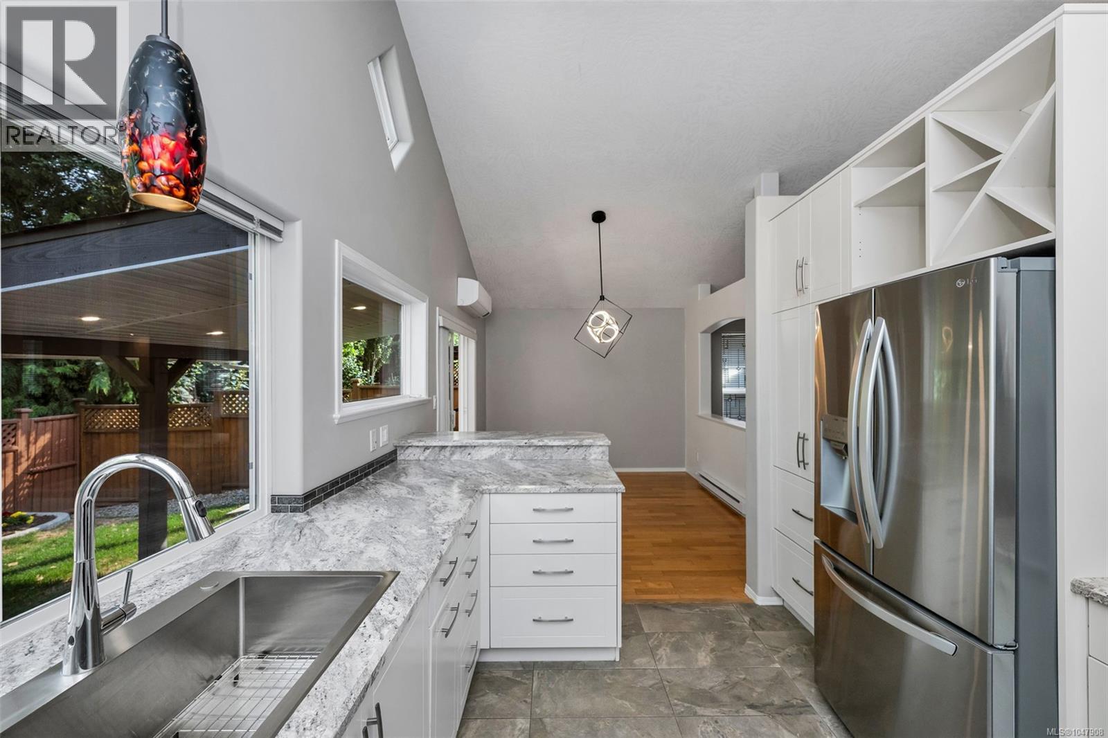  4030 Willowbrook Place, Saanich
