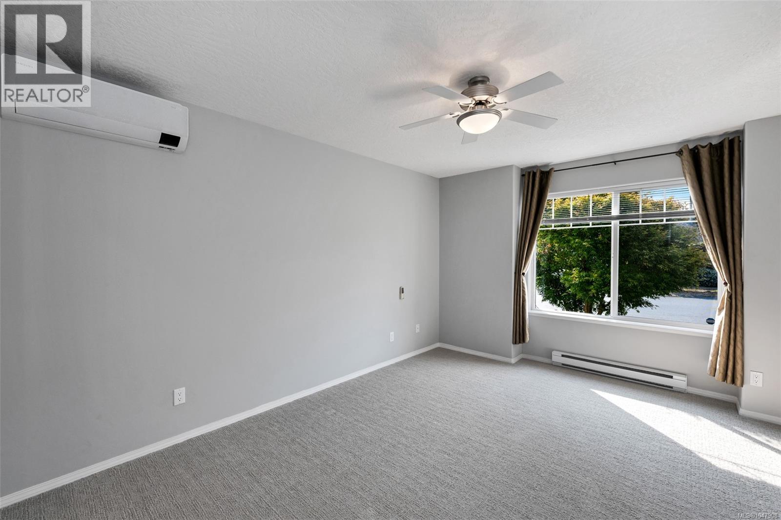  4030 Willowbrook Place, Saanich