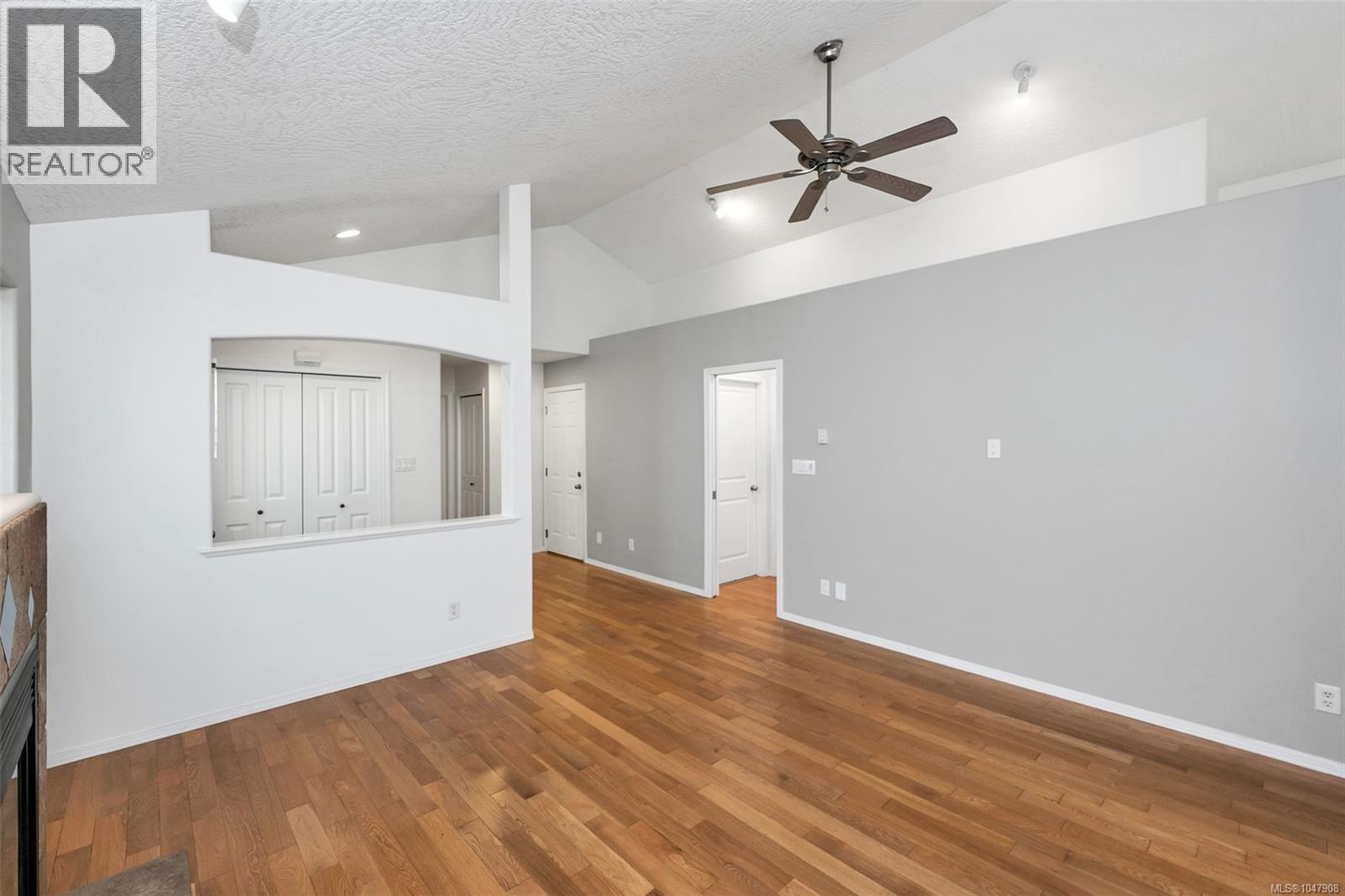  4030 Willowbrook Place, Saanich