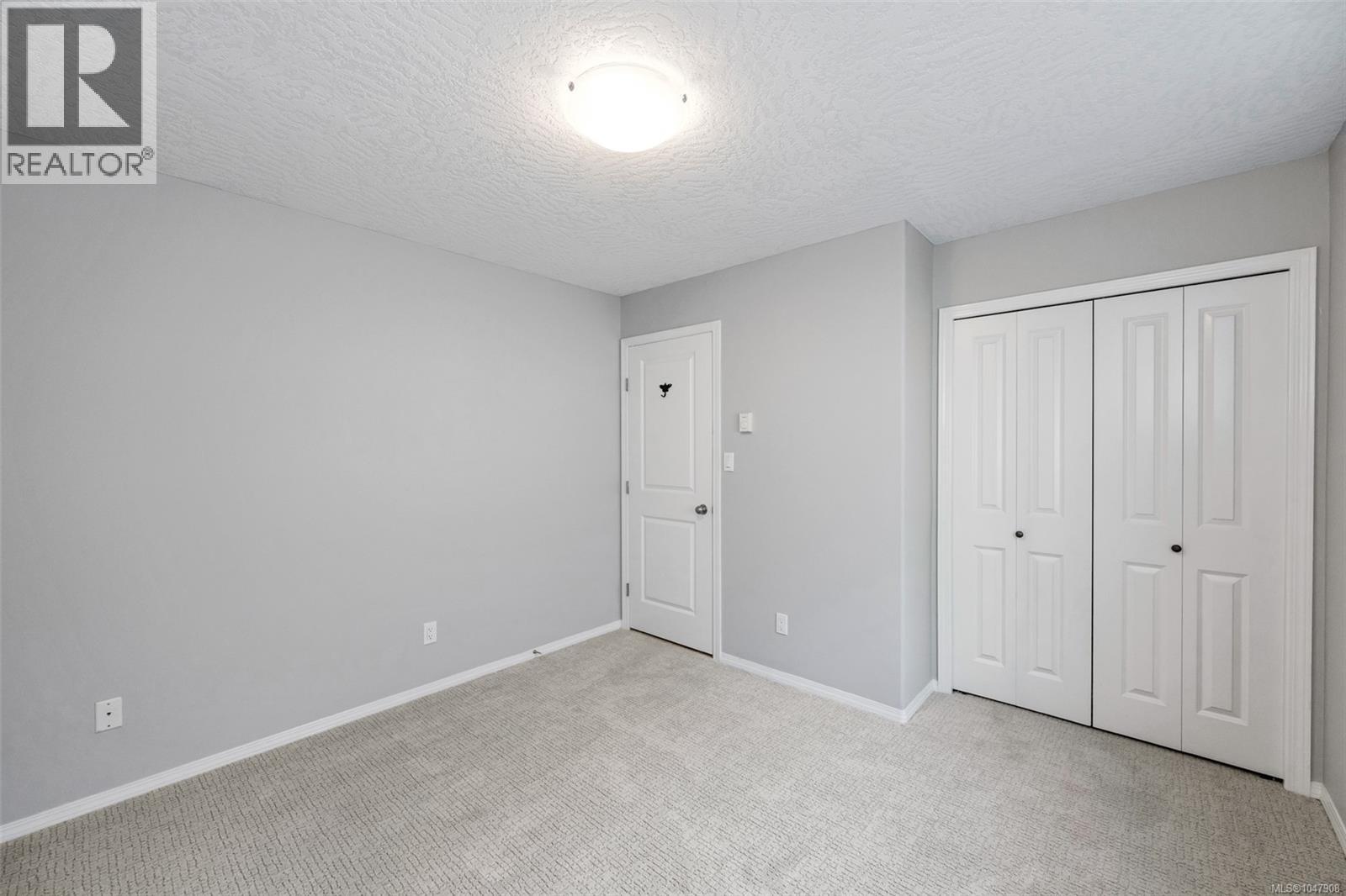  4030 Willowbrook Place, Saanich