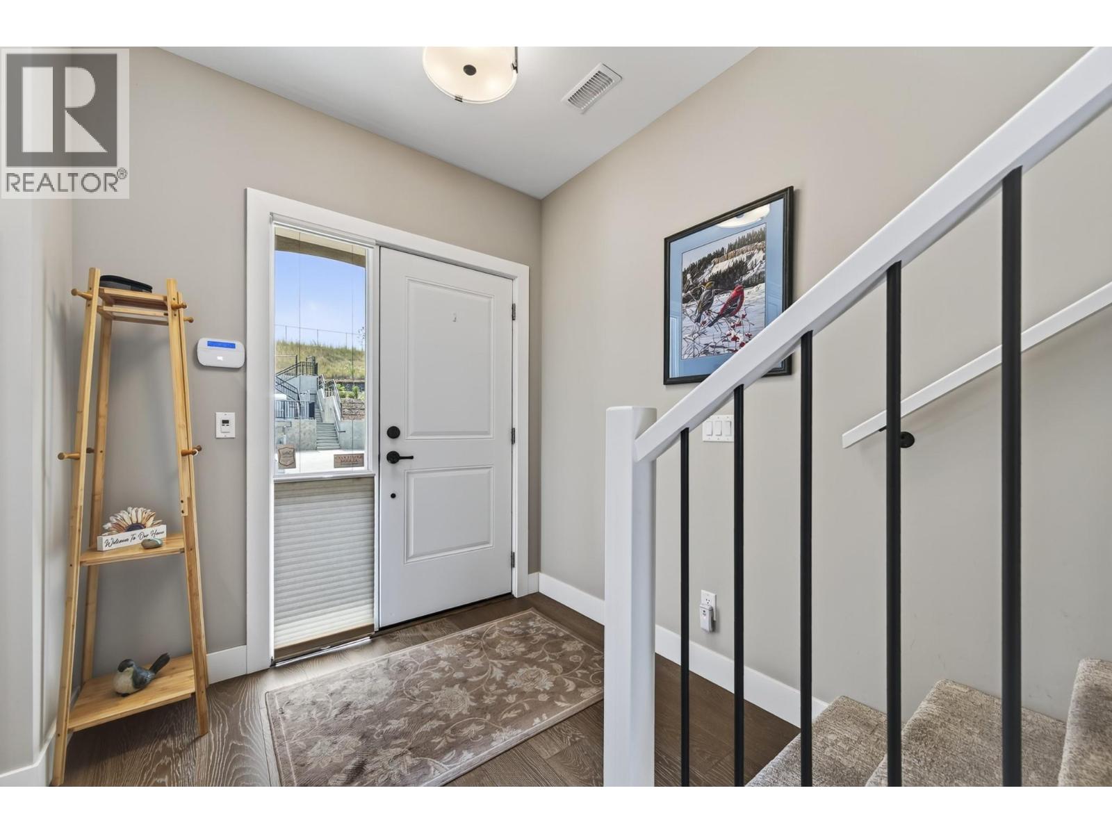 #24 2171 VAN HORNE Drive - 2
