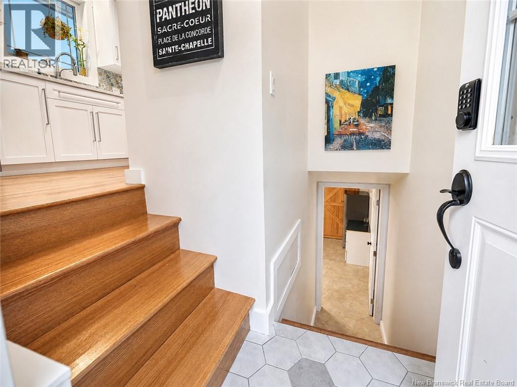 11 Charles - Image 19