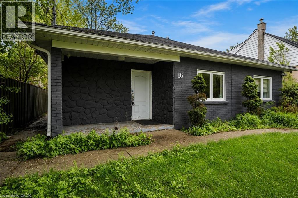 16 WOODWARD Avenue - Image 5