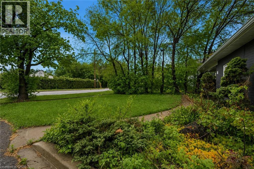 16 WOODWARD Avenue - 3