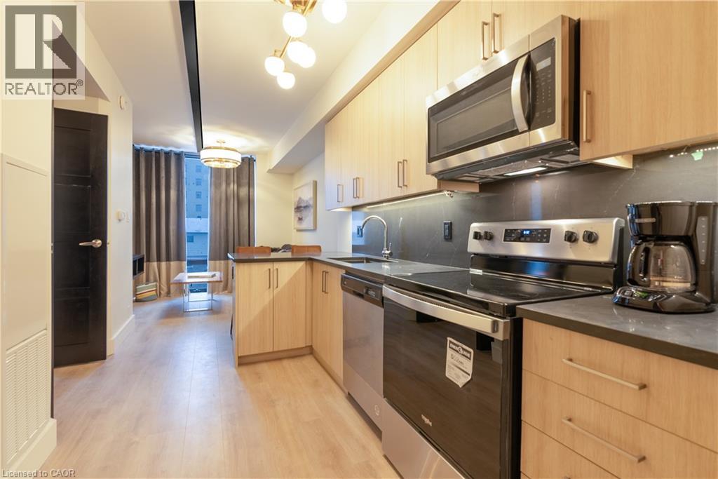 #1505 145 COLUMBIA Street W - Image 5