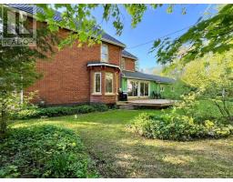 9 River Street, Severn, ON L0K1E0 Photo 20