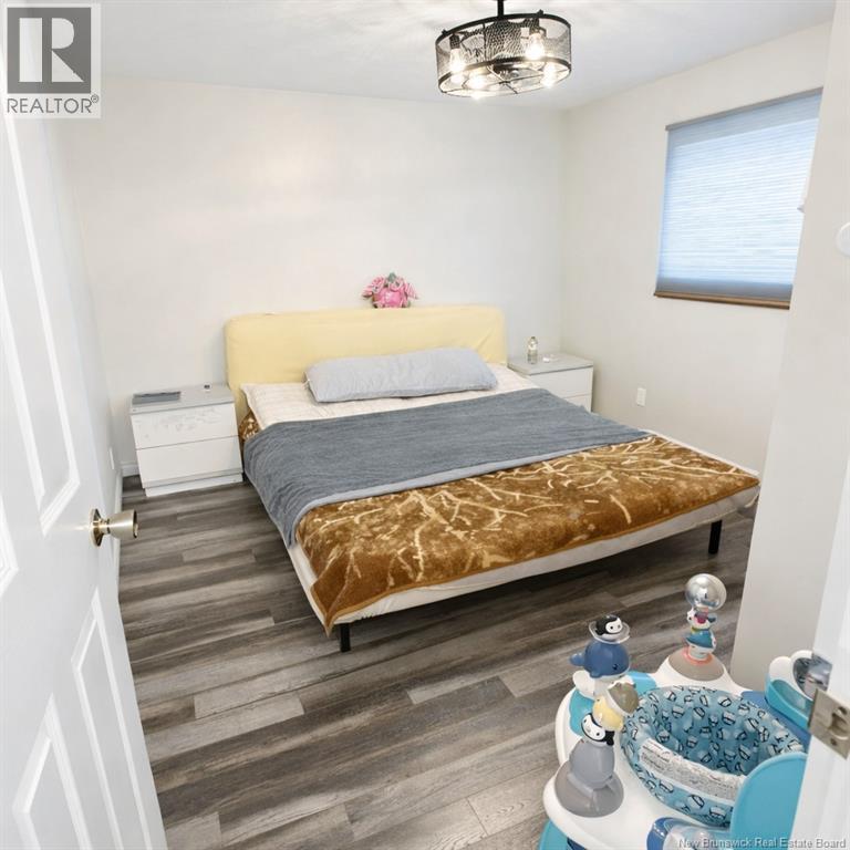 215 Spruce Street - Image 10