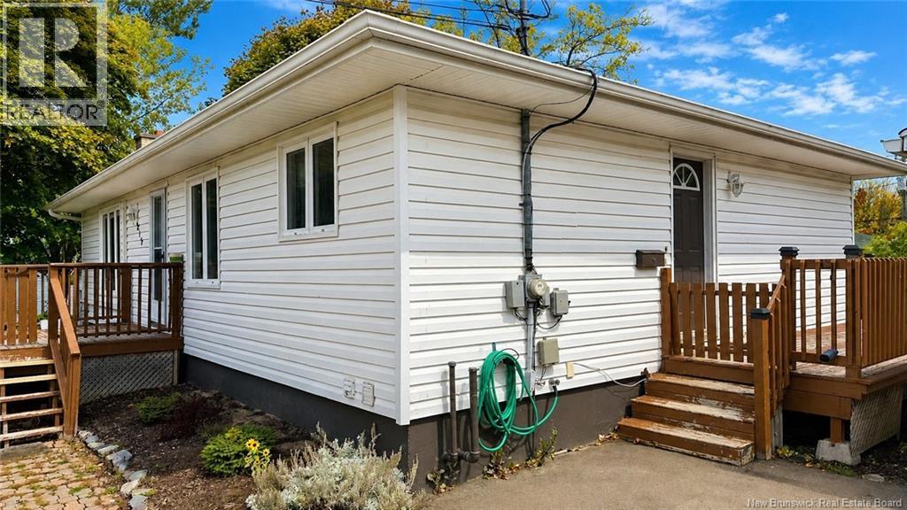 215 Spruce Street - Image 12