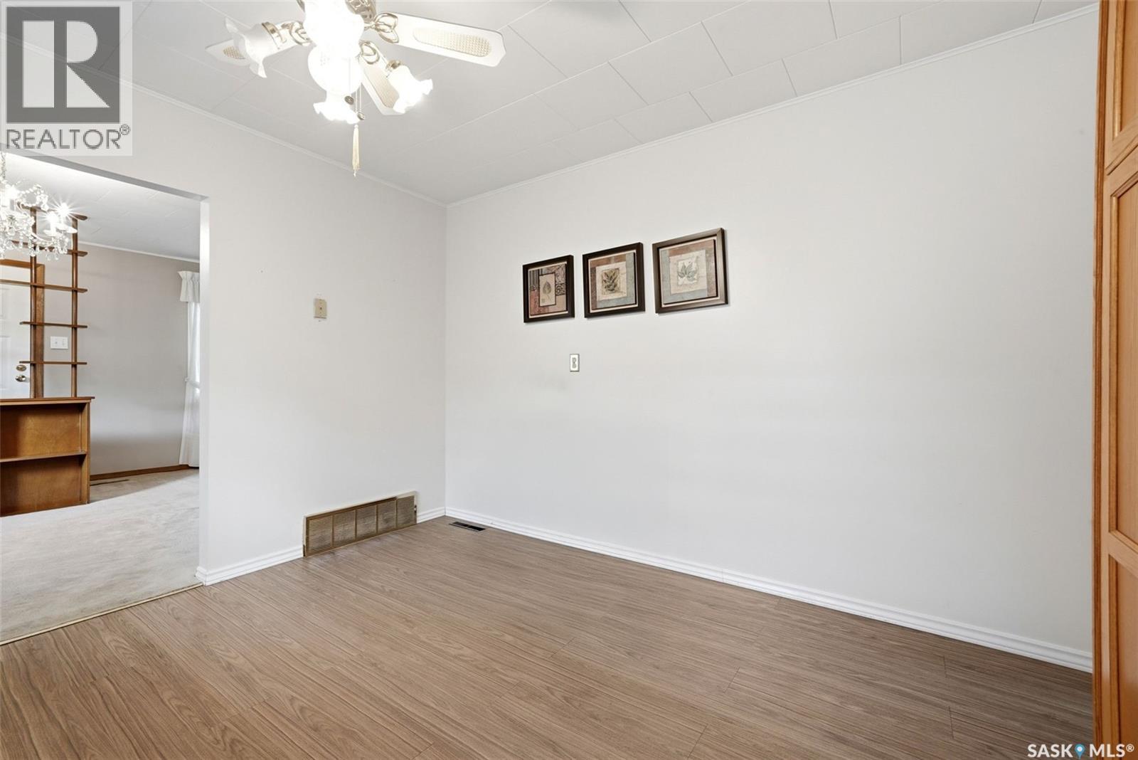 273 Angus STREET - 10
