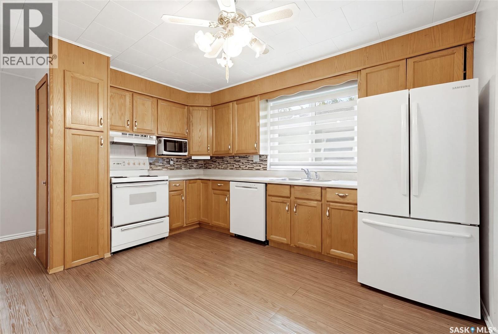 273 Angus STREET - 7