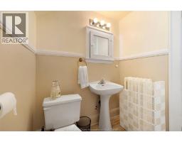 7505 Riverside Drive East, Windsor, ON N8S1C8 Photo 29