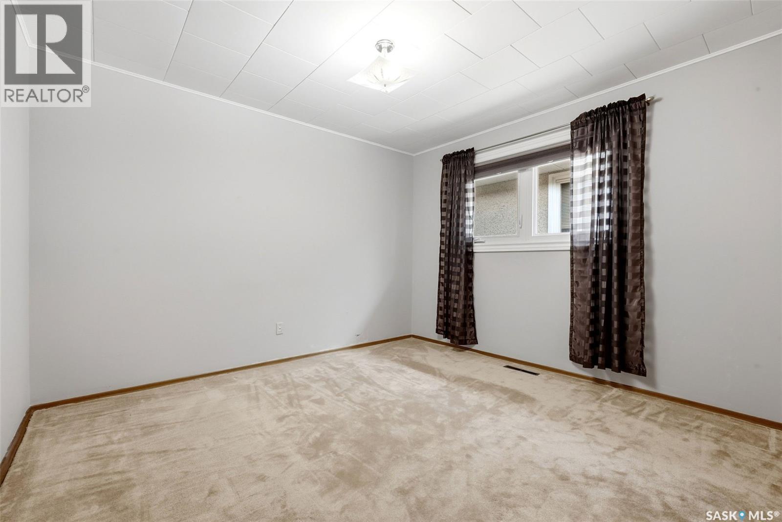 273 Angus STREET - 11