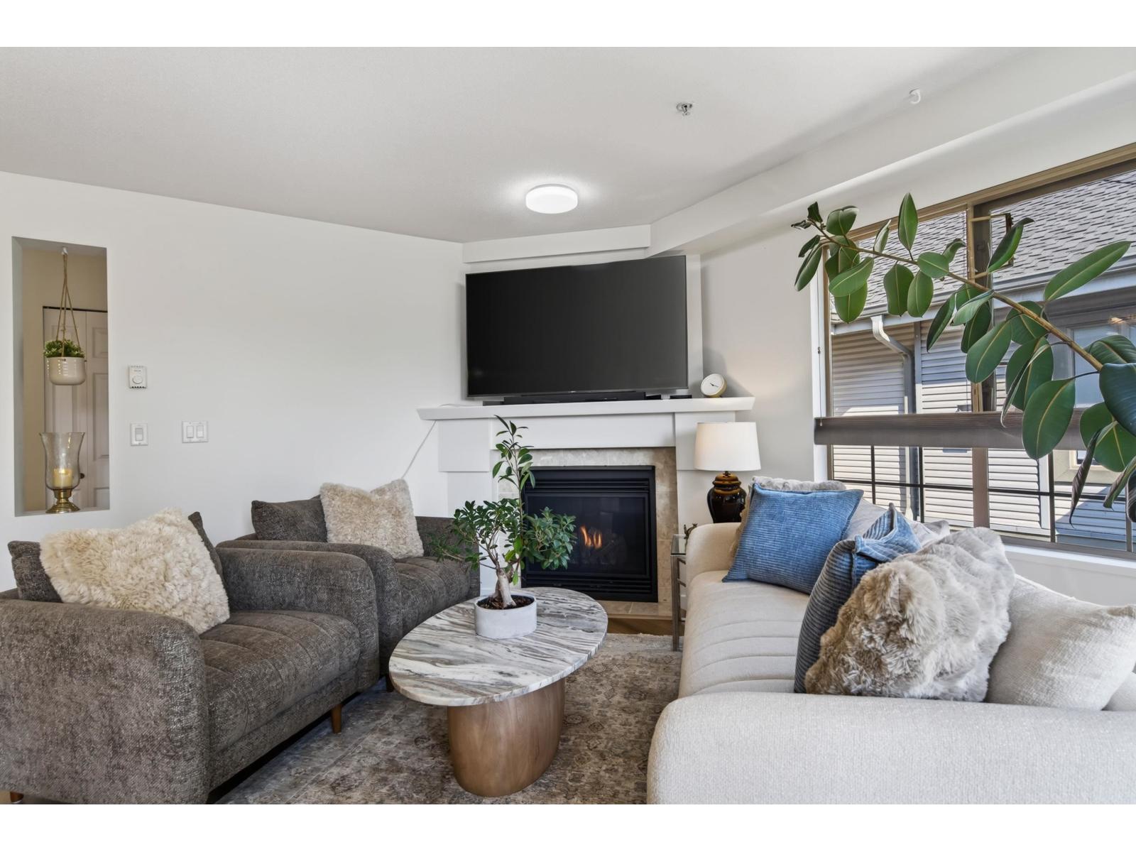 313 22025 48 AVENUE, Langley