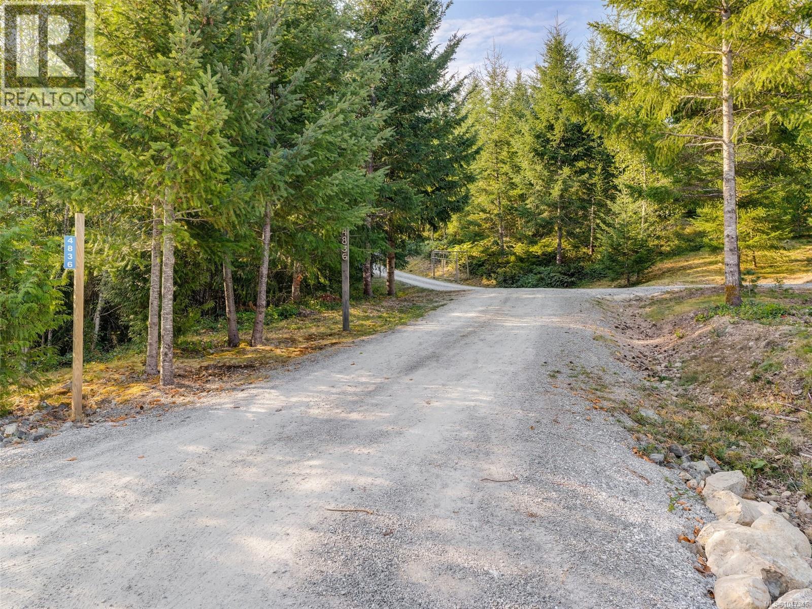 4836 Goldstream Heights Dr - Image 50