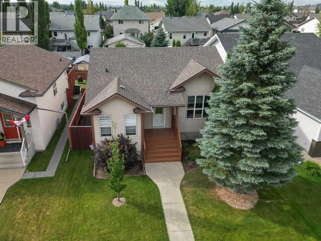 Listing photo – 132 Downing Close, Red Deer