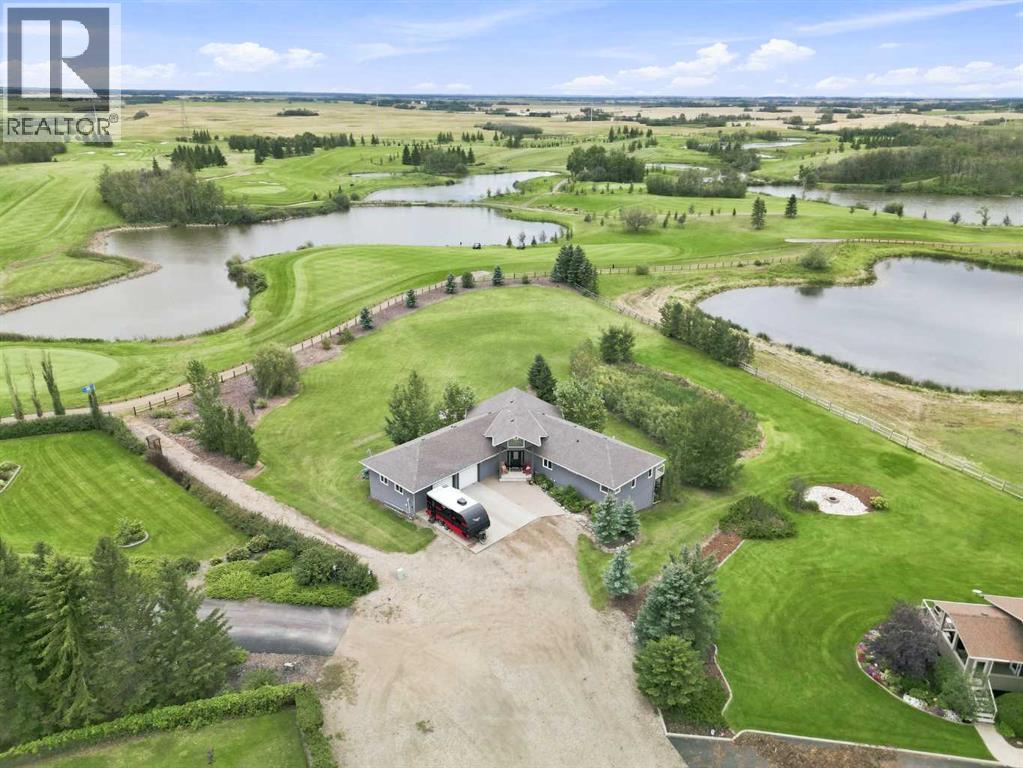 Listing photo – 2 Pheasantback Close, Stettler