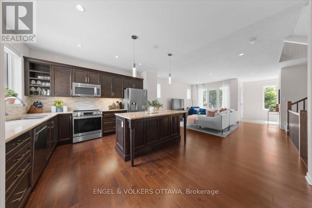 429 SWEETFLAG STREET - Image 13
