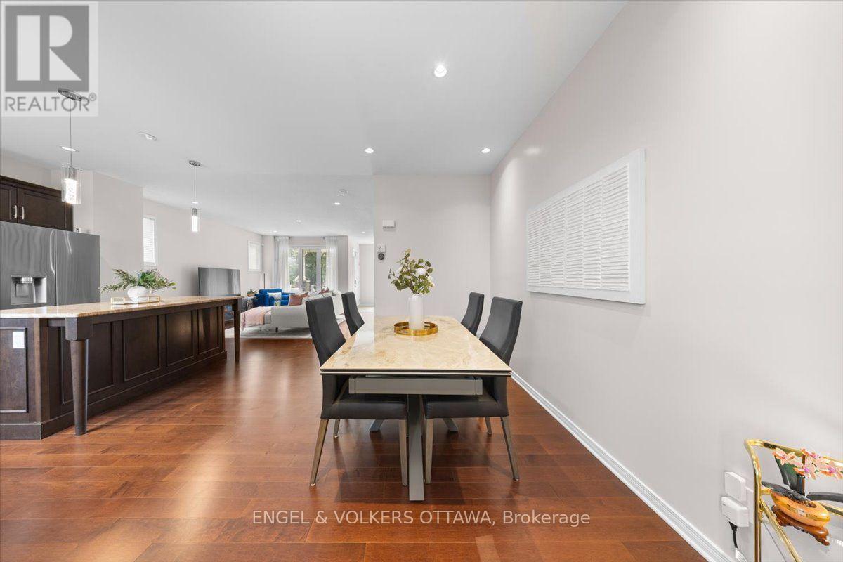 429 SWEETFLAG STREET - Image 17