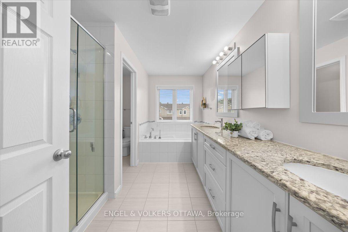 429 SWEETFLAG STREET - Image 29