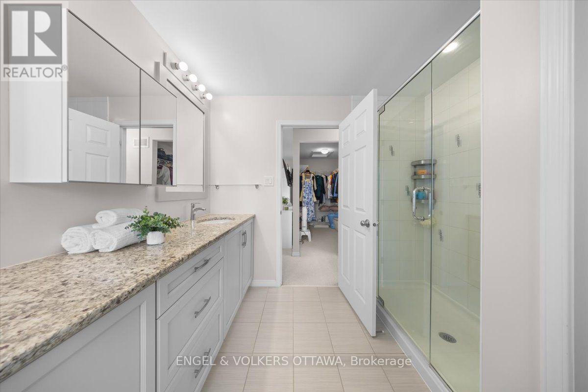 429 SWEETFLAG STREET - Image 30