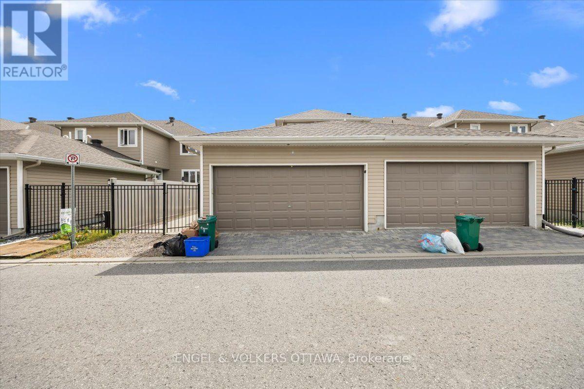 429 SWEETFLAG STREET - Image 40