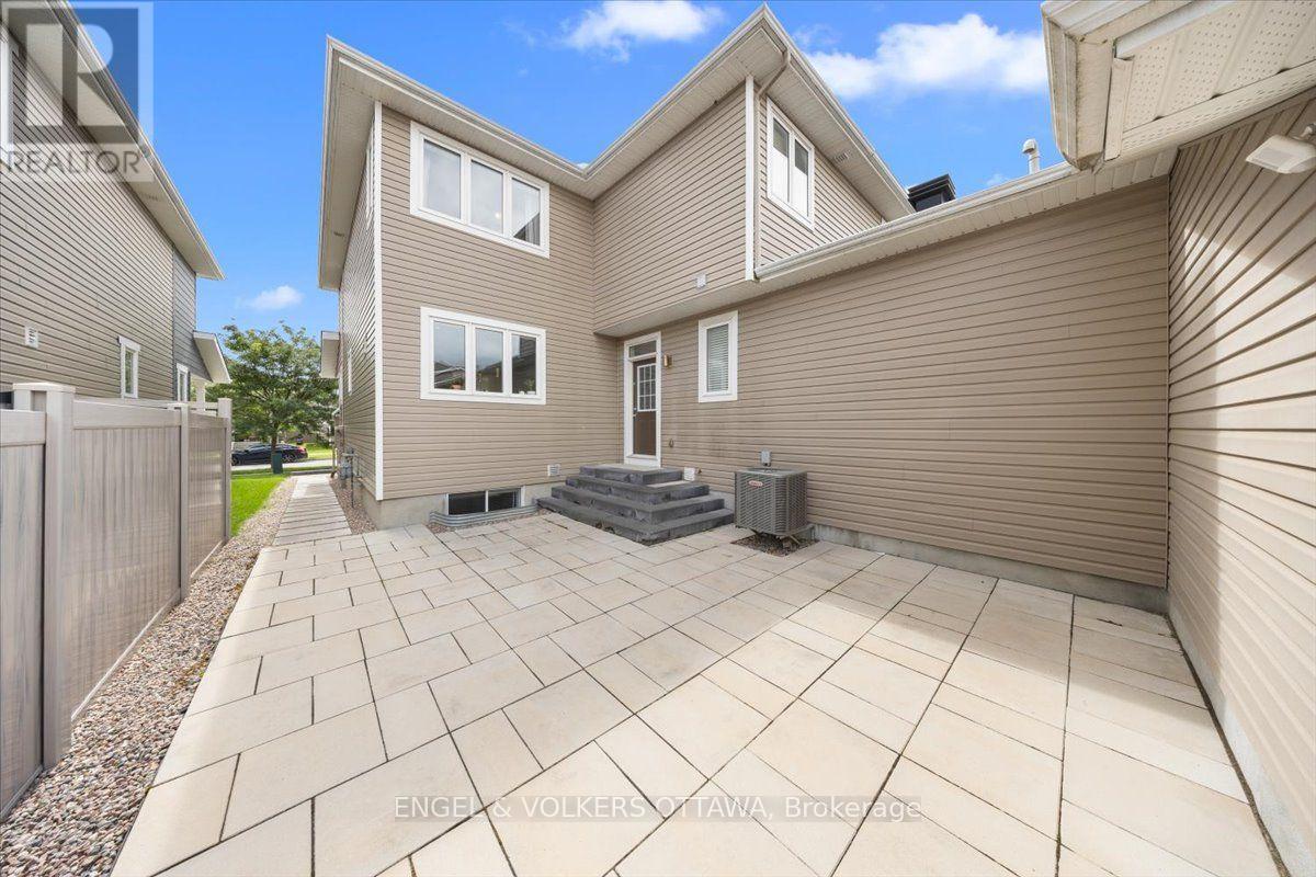 429 SWEETFLAG STREET - Image 42