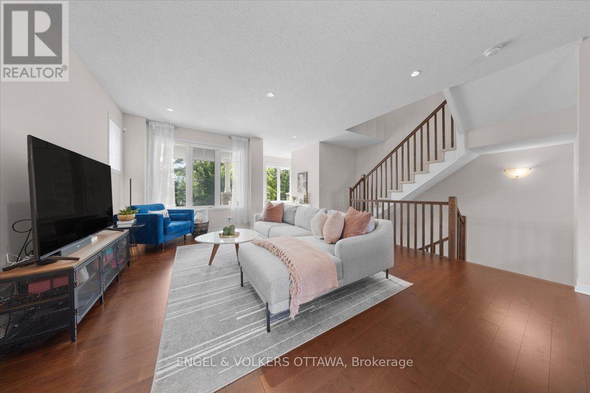 429 SWEETFLAG STREET - Image 8