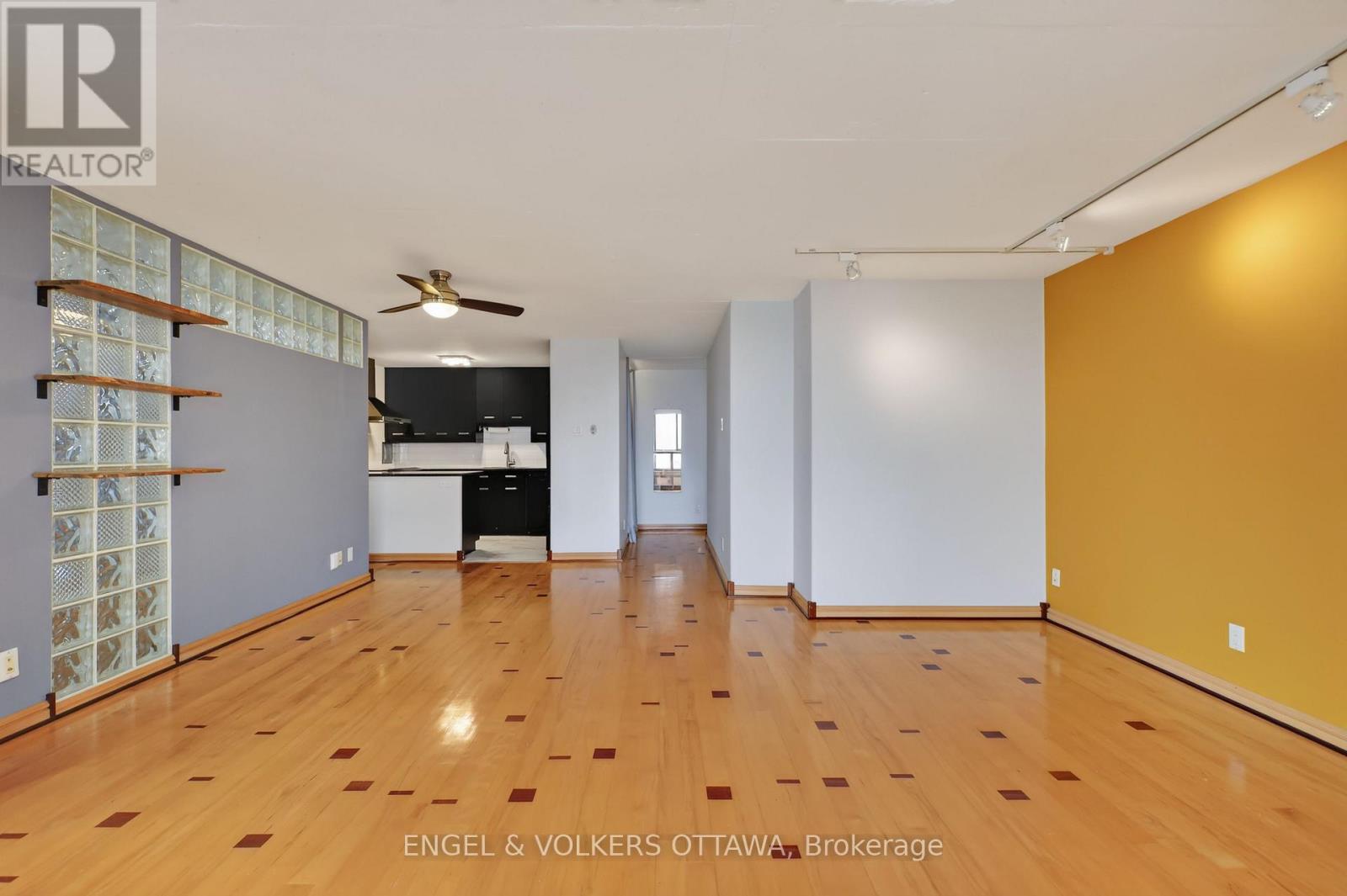 #1007 475 LAURIER AVENUE W - 12